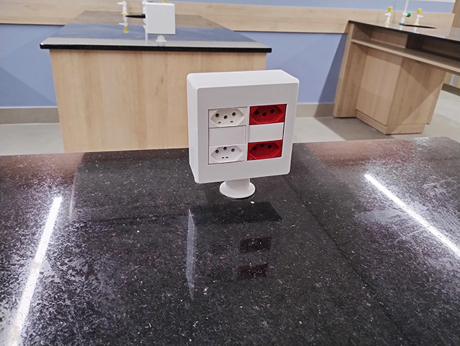 Tomadas Especializadas de Bancada